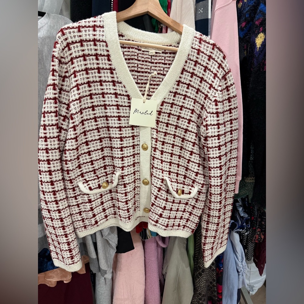 Marled Tweed Style Knit Women's Cream and Red Cardigan - Picture 3 of 8